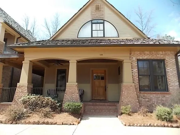 104 Hot Spur Ln, Oxford, MS 38655