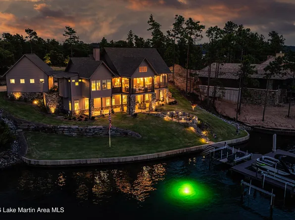 426 Dawson Point, Alexander City, AL 35010