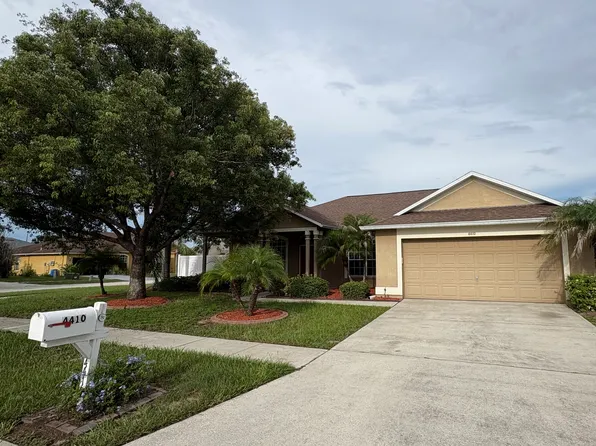 4410 Brandon Ridge Dr, Valrico, FL 33594