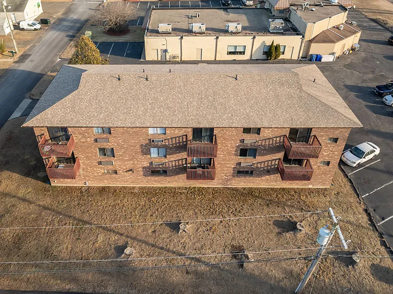 4 Twining St #11 — Photo 11
