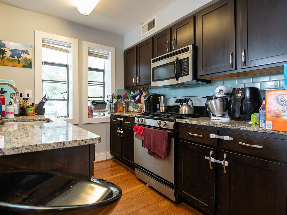 2911 Newark St NW #26-4_08192022
