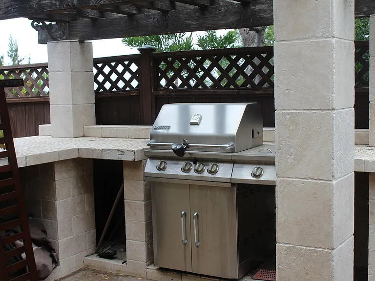 3446 Alginet Dr — Photo 12