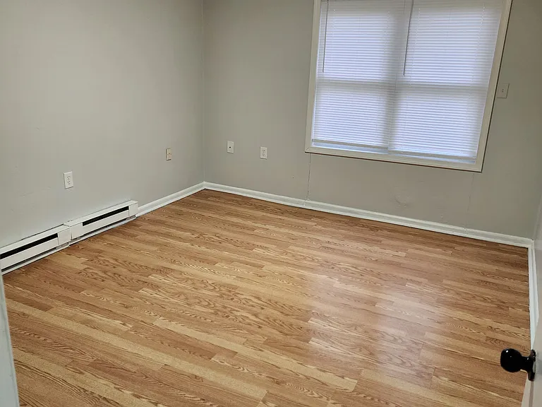 1112 Franklin St #3 — Photo 8