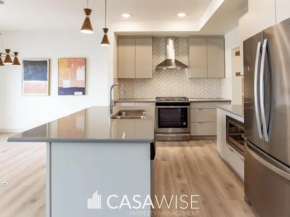 111 Glenridding Ravine Rd SW, Edmonton, AB T6W 1A4