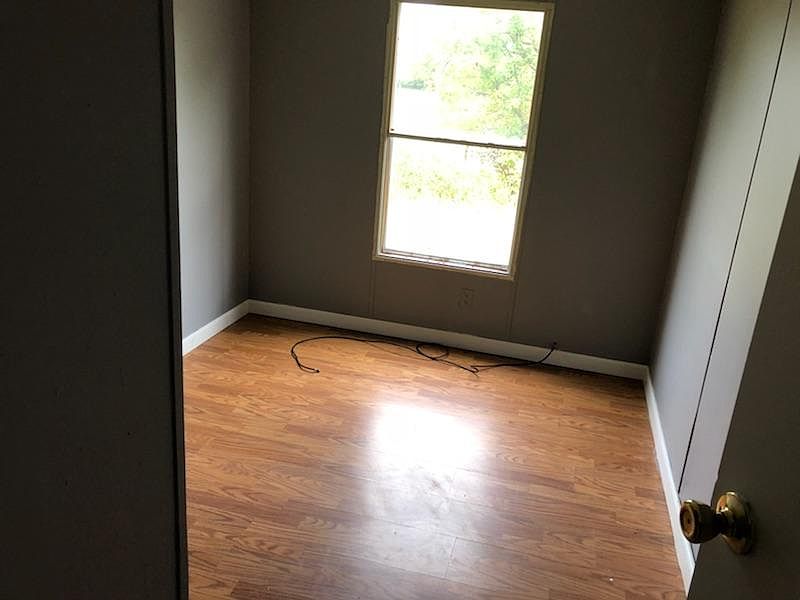 1st image of 653 County Road 649