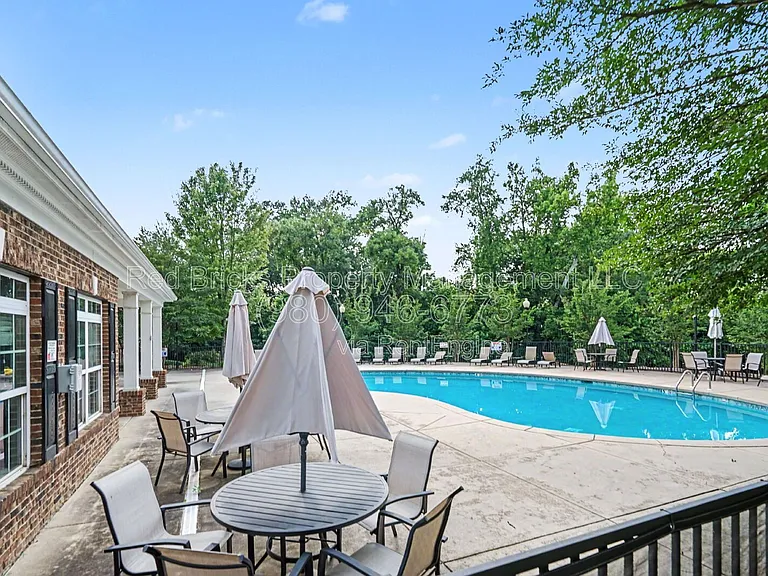 10420 Benfield Rd — Photo 34