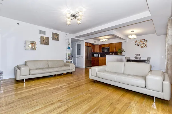 Sold by Fillmore | media 3