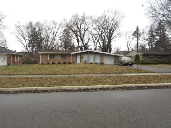 27391 Spring Arbor Dr, Southfield, MI 48076