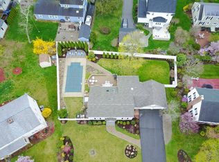 41 Snug Harbor Rd, Milford, CT 06460