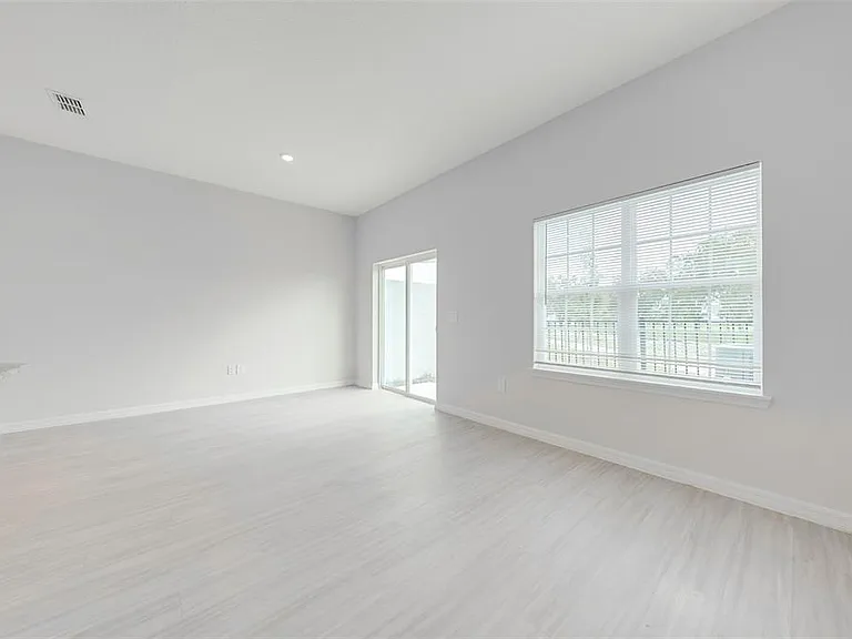 2139 Penny Ln — Photo 19