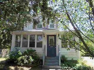 38 New Shaker Rd, Albany, NY 12205