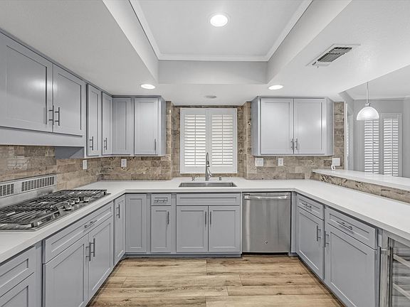4th image of 4932 Tierra Del Sol Dr