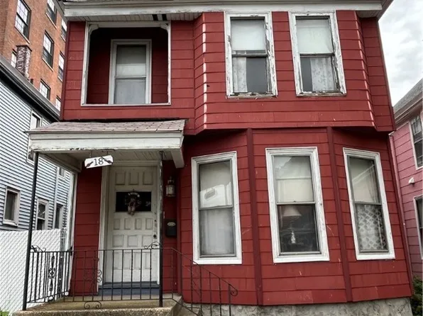 18 Coe Pl, Buffalo, NY 14209