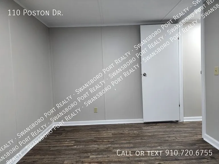 110 Poston Dr — Photo 31