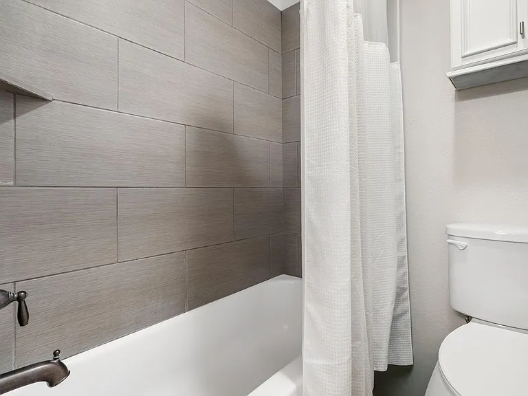 3203 Poe Dr — Photo 21
