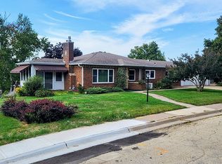 2315 Woodlawn St, Dubuque, IA 52001