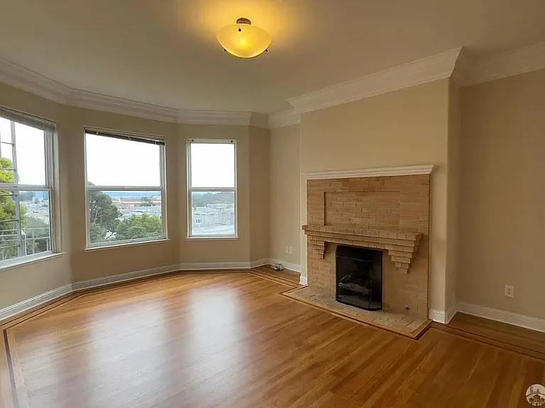 28 Cole St #5 — Photo 4