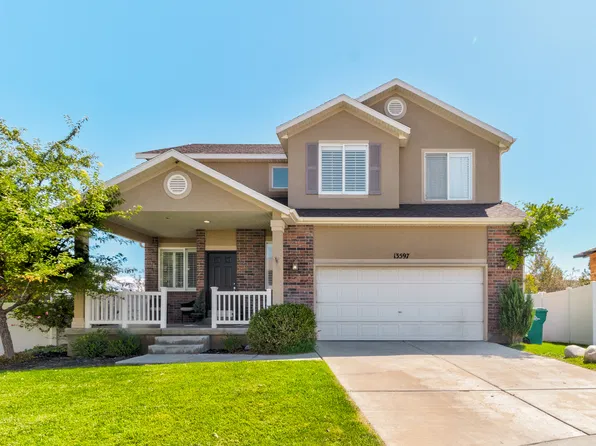 13597 S Firetip Ct, Herriman, UT 84096
