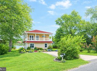 101 Beachside Dr, Stevensville, MD 21666