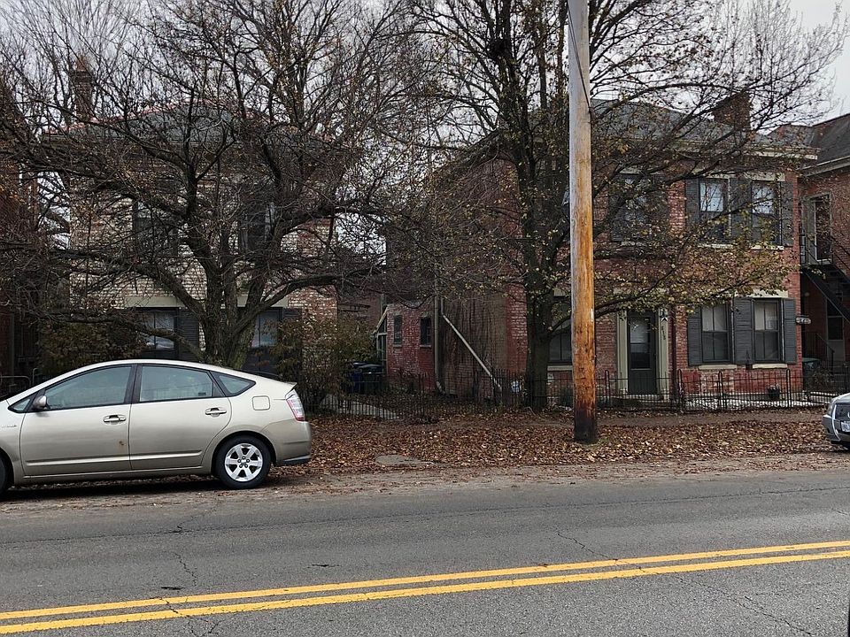 2nd image of 834-836 S 3rd St