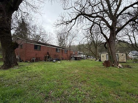 2nd image of 7405 Harper Rd