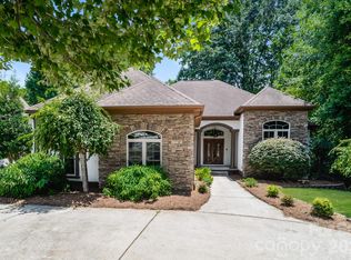 2360 Smith Harbour Dr, Denver, NC 28037