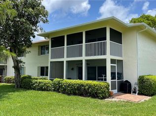 100 Twisting Trl #2043, Naples, FL 34112