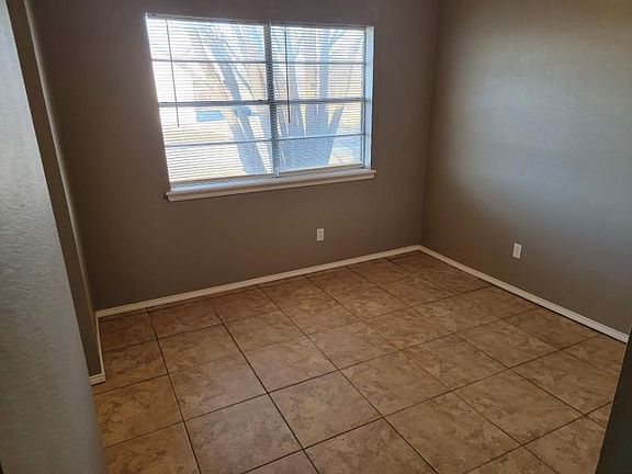 Formal Dinning Room or office space