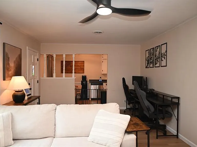 4608 Tammy Dr — Photo 6