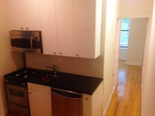 Rented by Bohemia Realty Group | media 8