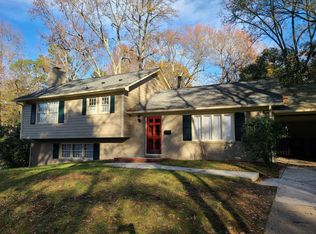 5517 Wintercrest Ln, Charlotte, NC 28209