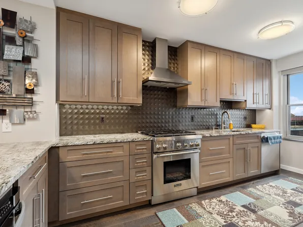 572 Grand Street image 1 of 17