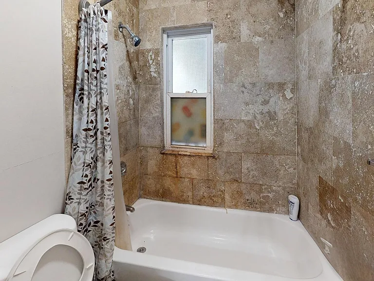 2975 Washington St #3A — Photo 9