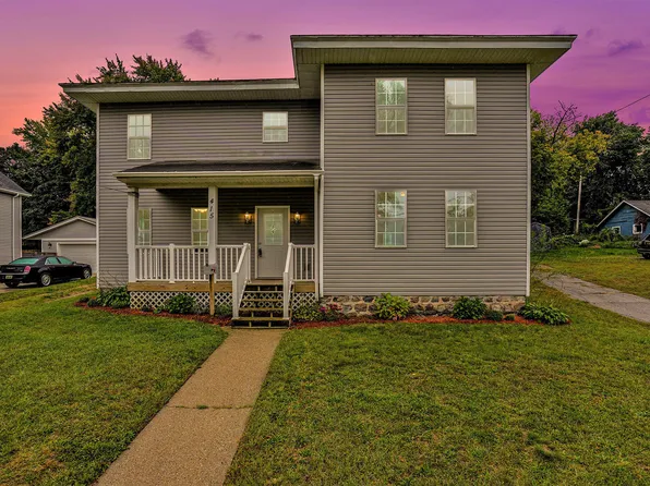 415 E Division St, Belding, MI 48809