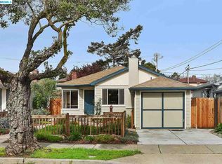 971 Post St, Alameda, CA 94501