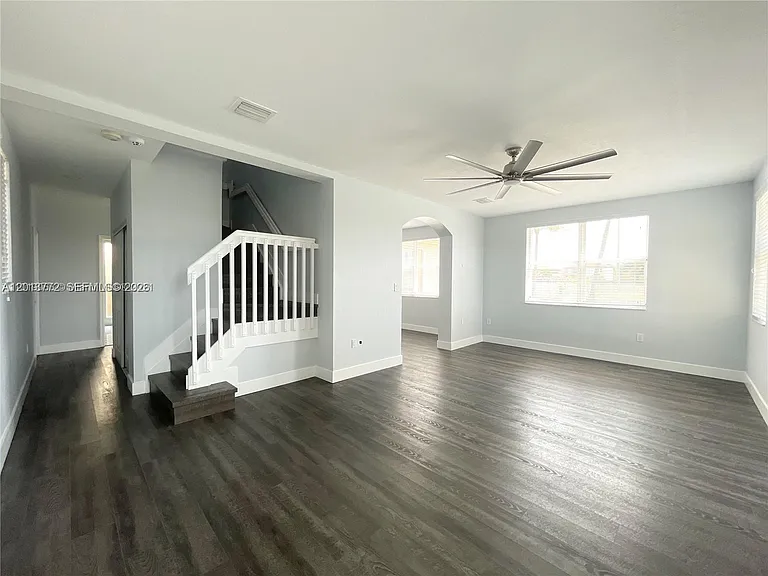 4010 NE 20th St — Photo 11