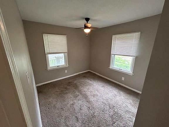 4th image of 107 E Forest Ave