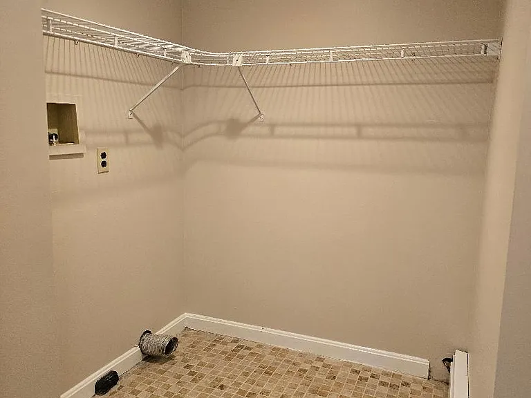 73 Middle St #2 — Photo 18
