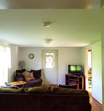 5th image of 2370 Millwood Rd