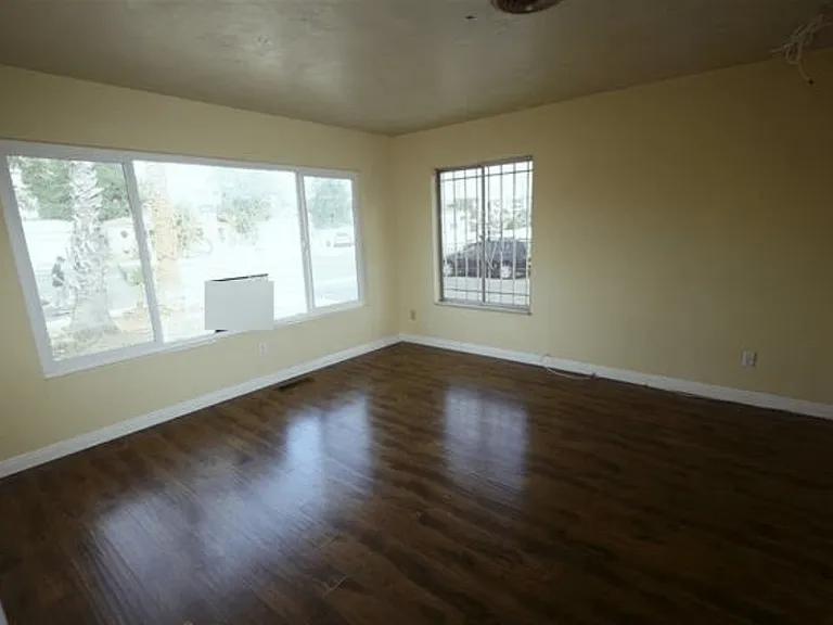 4808 63rd St — Photo 13