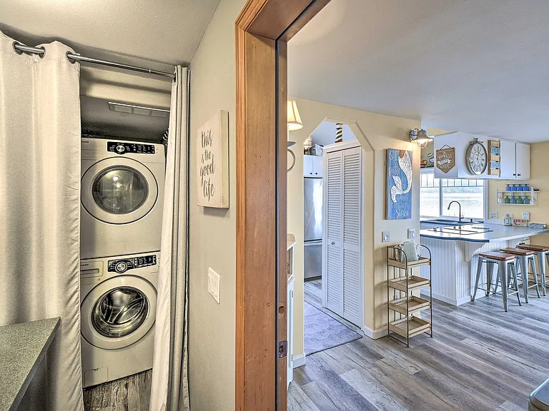 9946 Johnson Point Rd NE — Photo 15