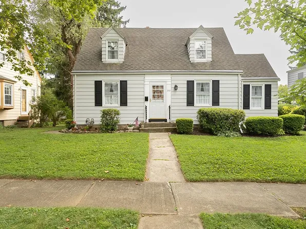 212 Georgia Ave, Bethlehem, PA 18017