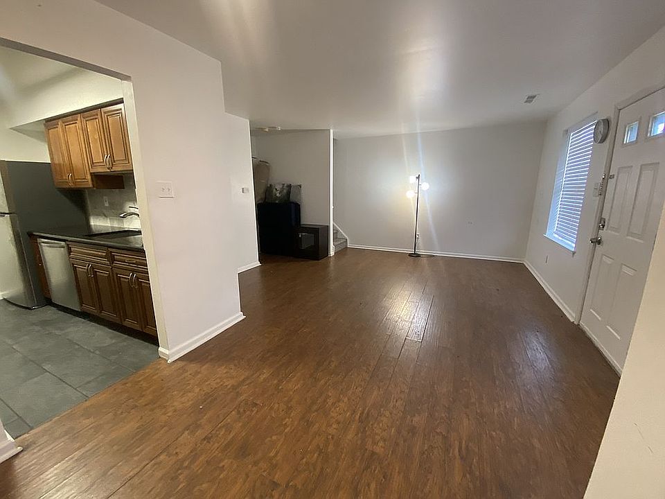 Living & Dining Area