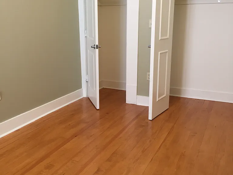 715 Sherman St #2 — Photo 12