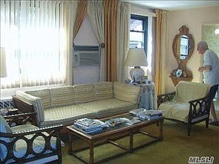 2nd image of 5807 246th Cres