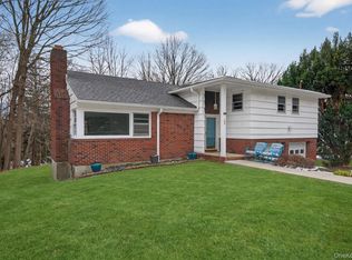 152 Old State Road, Highland Falls, NY 10928