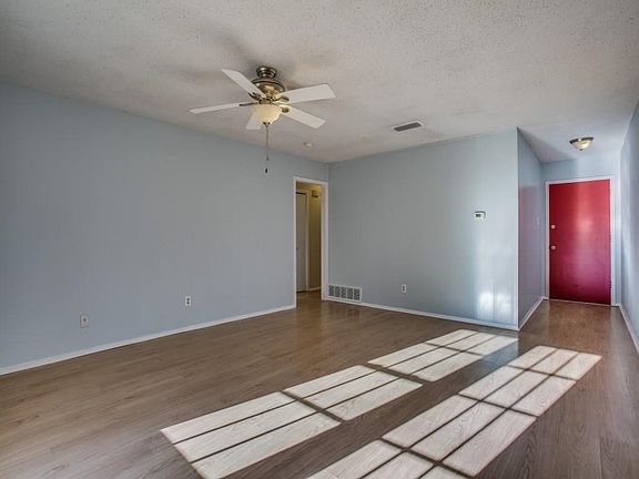 Great living space with natural lighting!