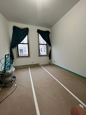 Rented by Capri Jet Realty Corp | media 16