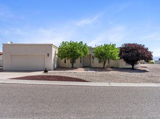 860 Cascade Rd SE, Rio Rancho, NM 87124