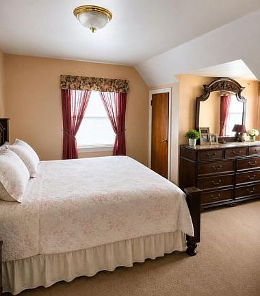 2nd image of 15 Chestnut St #0
